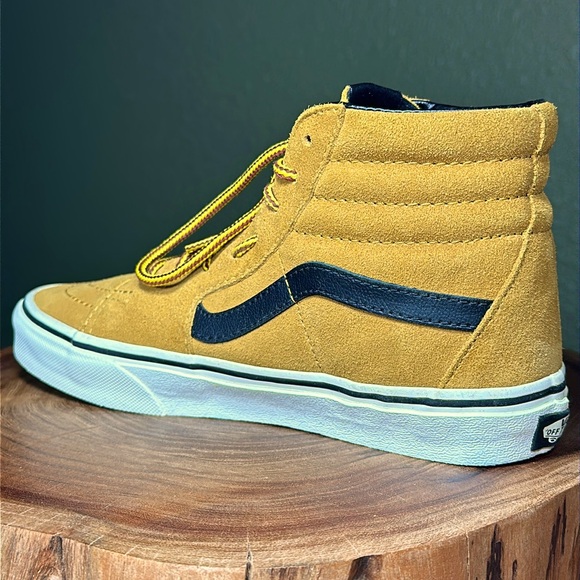 VANS Suede Sk8-Hi Skate Shoe - Wheat / Black - Picture 9 of 16
